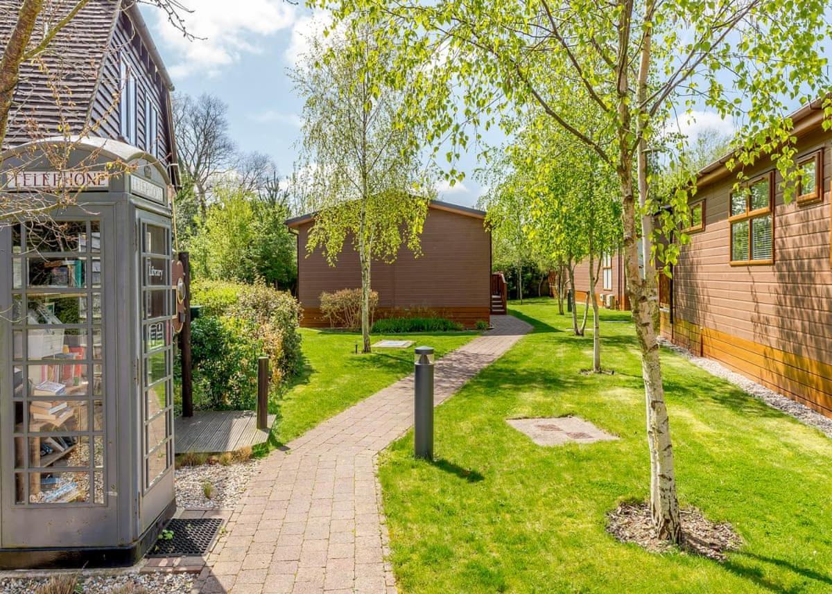 Canterbury Reach Lodge Retreat Petham Dış mekan fotoğraf